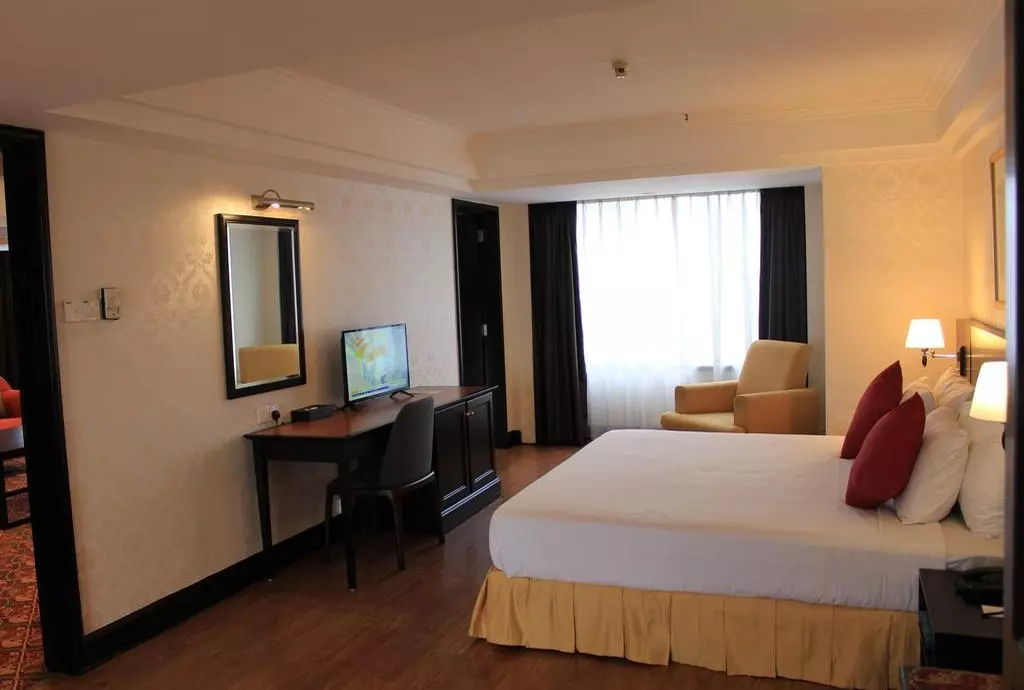 hotel summit kuala lumpur_shabavizparvaz_14.jpg